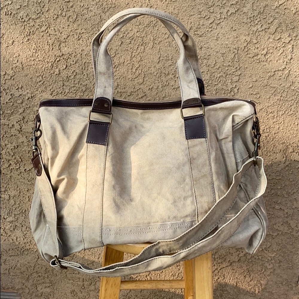 NORDSTROM DUFFLE BAG